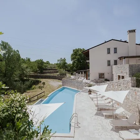 Cardo Boutique&wine Séjour à la ferme *